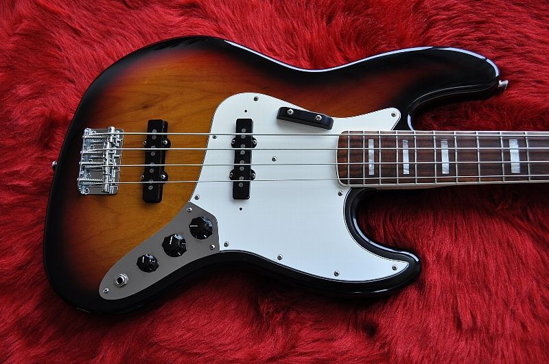 画像: Fender USA American Vintage Series '75 JAZZ BASS SUNBURST 1999