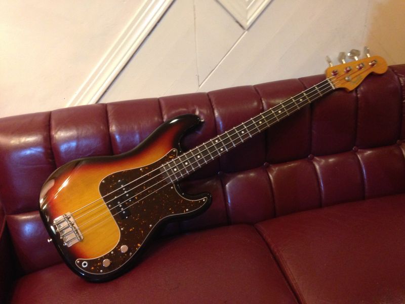 画像: Fender Japan PB62-US 3TS