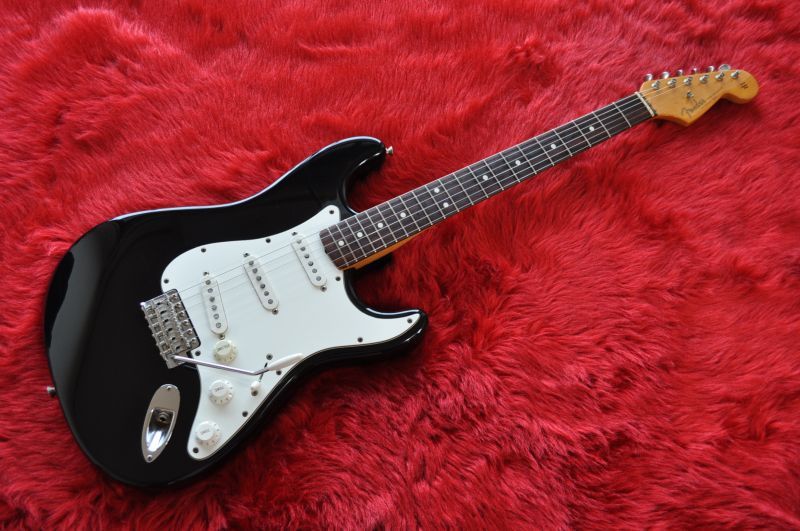 画像: Fender USA American Vintage '62 Stratocaster 50th Anniversary Black