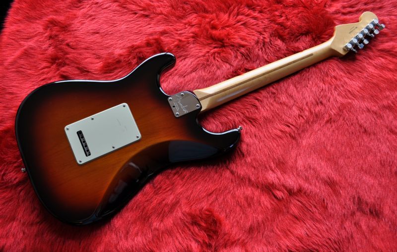 画像: Fender USA American Deluxe Stratocaster HSS N3 3TS